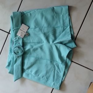 Everlynn size S aqua blue belted shorts with pockets new with tags